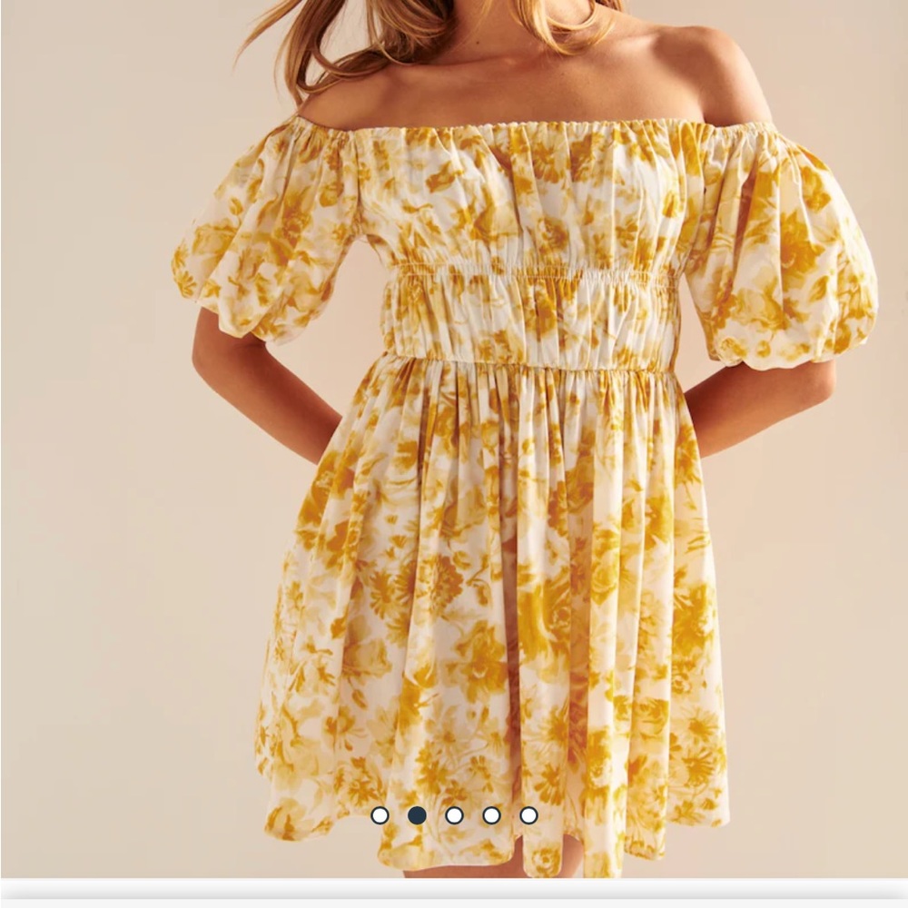 Off-The-Shoulder Puff Sleeve Mini Dress